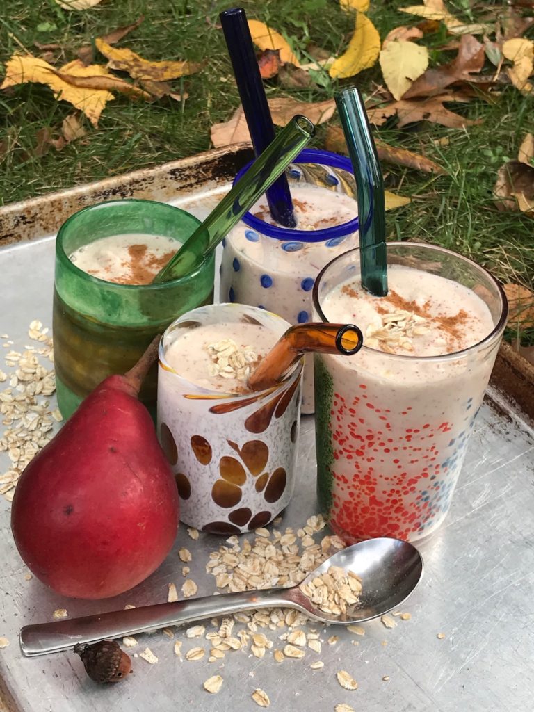 Kid-Friendly Fall Smoothie Recipe with Glass Straw